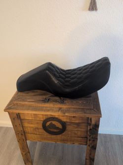 Harley Davidson Dyna seat 2006 2017