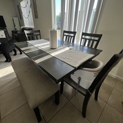 Dining room table