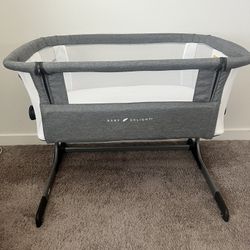 Baby Delight Bassinet 