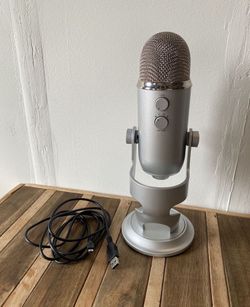 Yeti Microphone 