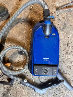 Miele vacuum