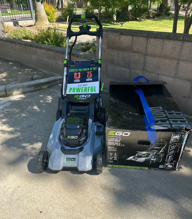 EGO POWER + Select Cut XP 56-volt 21-in Cordless Self-propelled Lawn Mower 10 Ah (1- Battery and Charger Included)