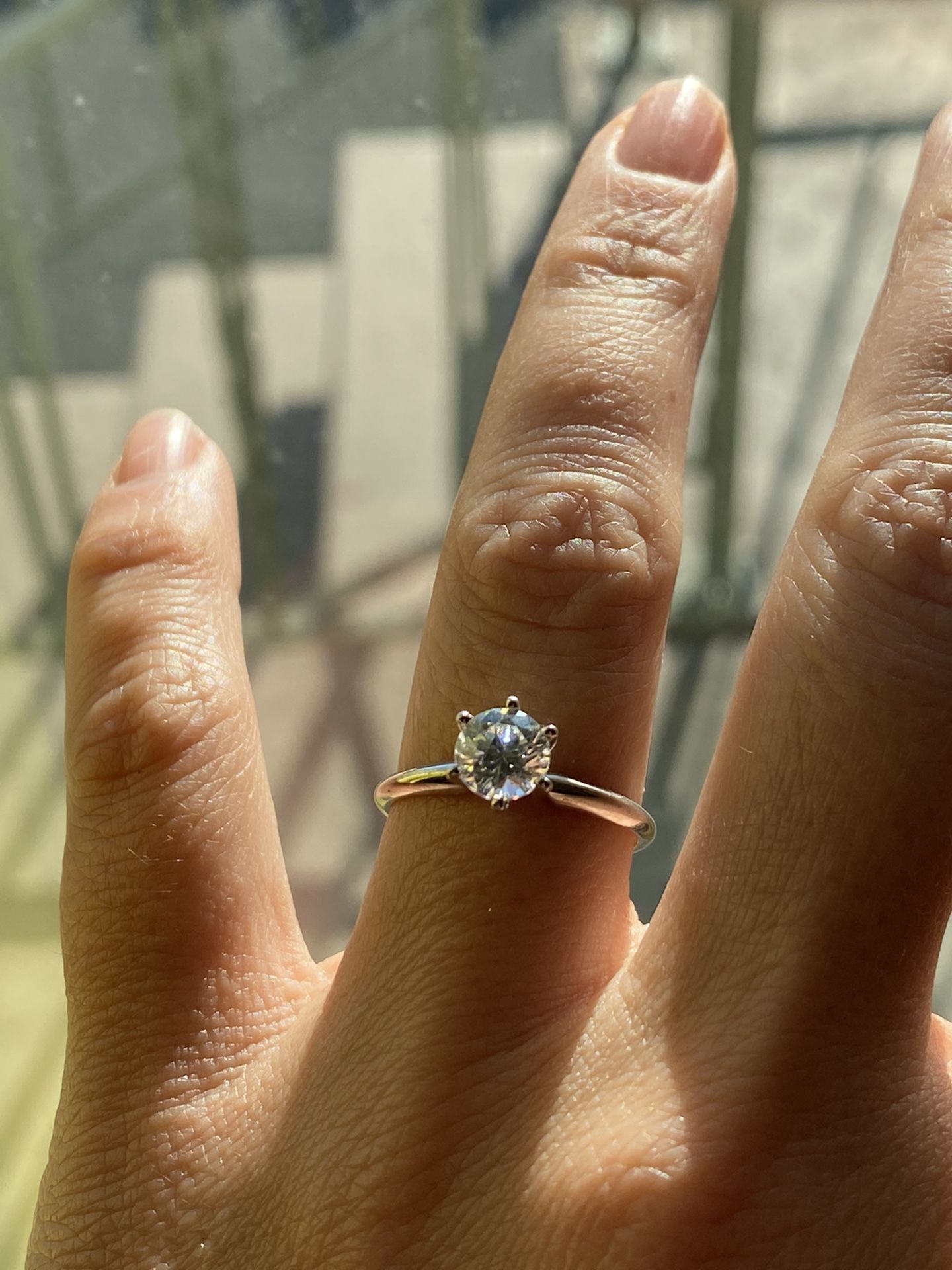 Engagement Ring With Guard Band