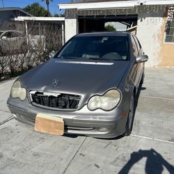 2004 Mercedes C320