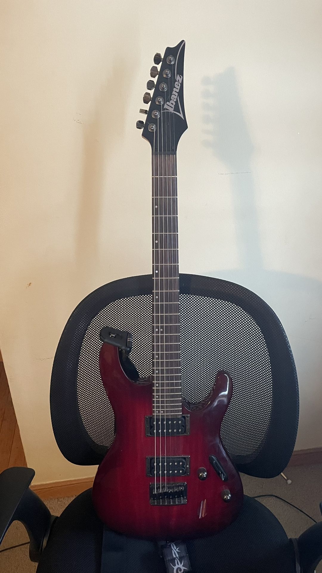 Ibanez S521 Blackberry Sunburst