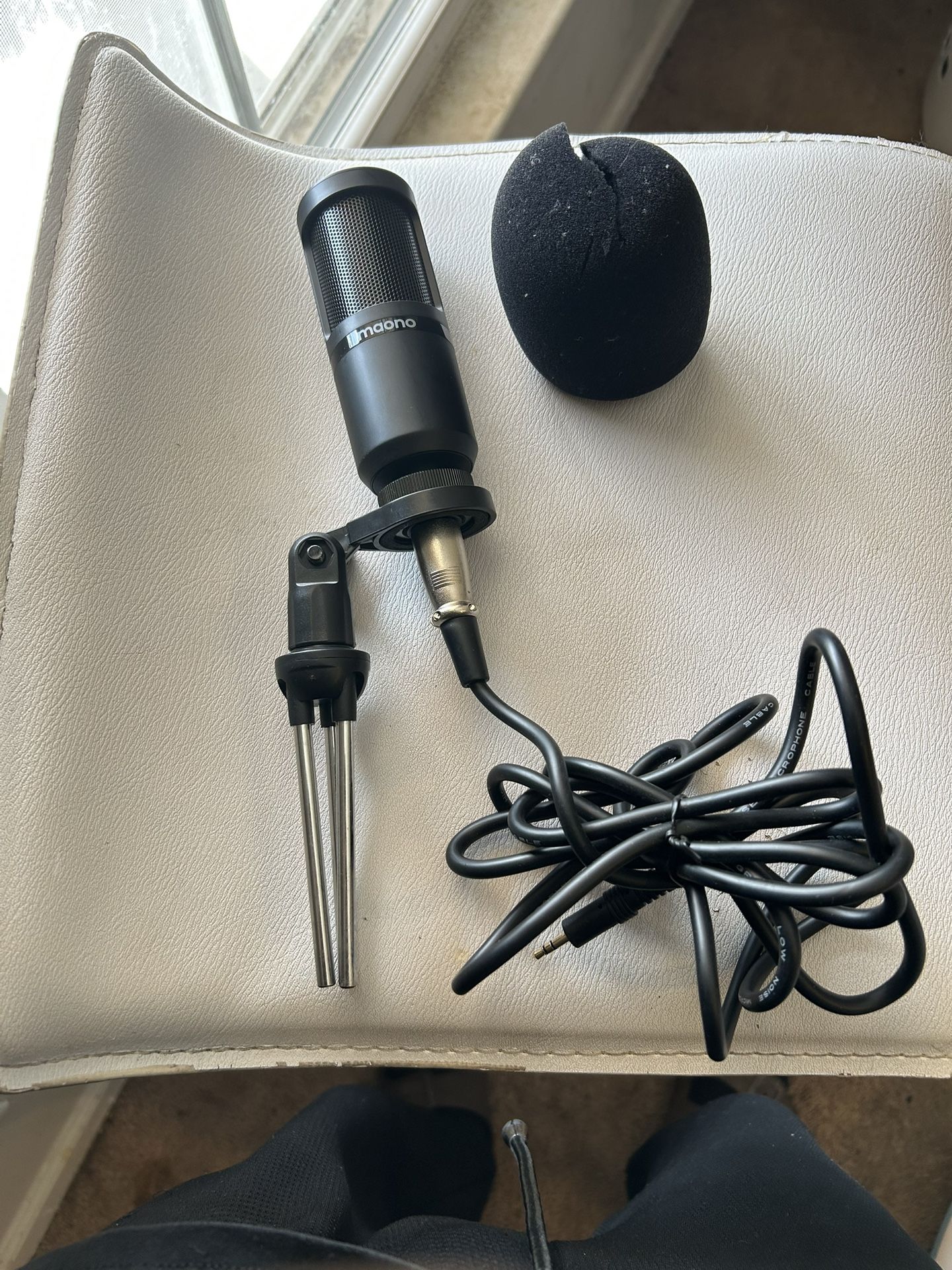 Maono Microphone