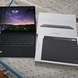 Like New Samsung Galaxy Tab S9+, Unlocked, 256gb,With Keyboard