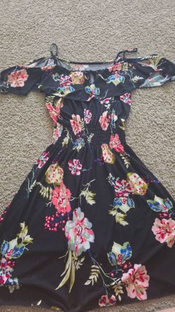 Women dress