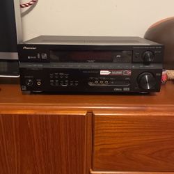 Pioneer Receiver/  Amplifier 