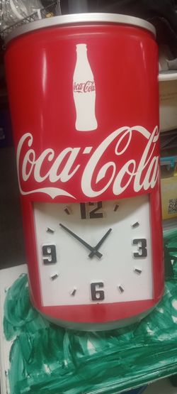 Vintage Coca ~ Cola Large Advertising Soda Can Clock Works Great