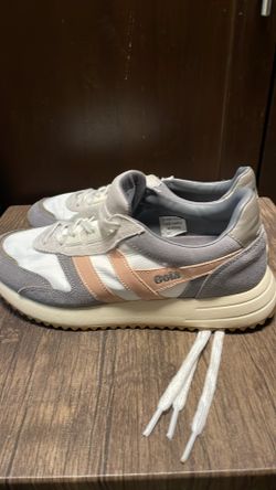 Women’s Shoes Size 7