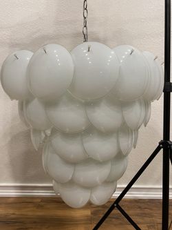 One Of A Kind Modern Glass Chandelier With 8 Bulbs