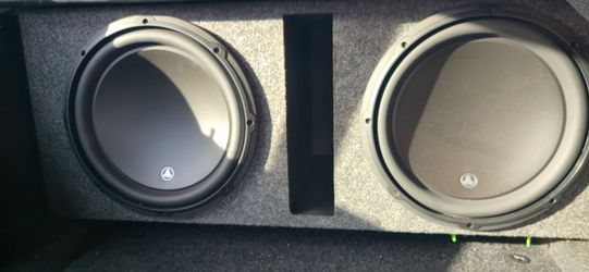 JL Audio 12s