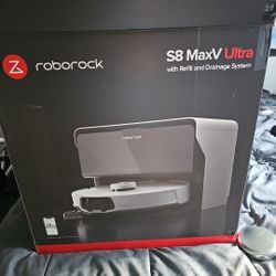 Roborock S8 MaxV Ultra Robot Vacuum Cleaner with Refill and Drainage
