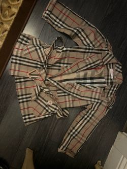 Kids trench coat 4/5 years old