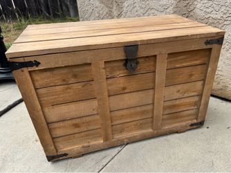 Wood trunk