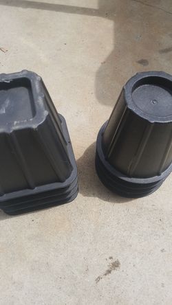 Bed risers