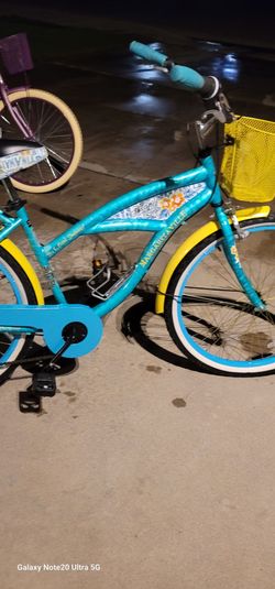 Women 26" Beach Cruiser 7 speed new condition rode once