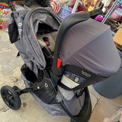 Britax B Free Stroller And Car Seat 