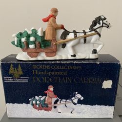 Dickensvale Hand Painted Carriage