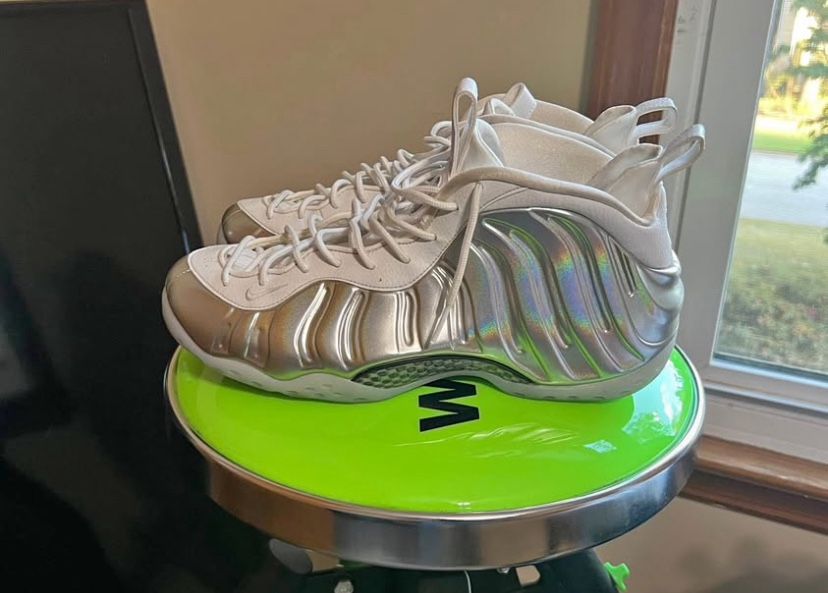 Nike Foamposite One Chrome