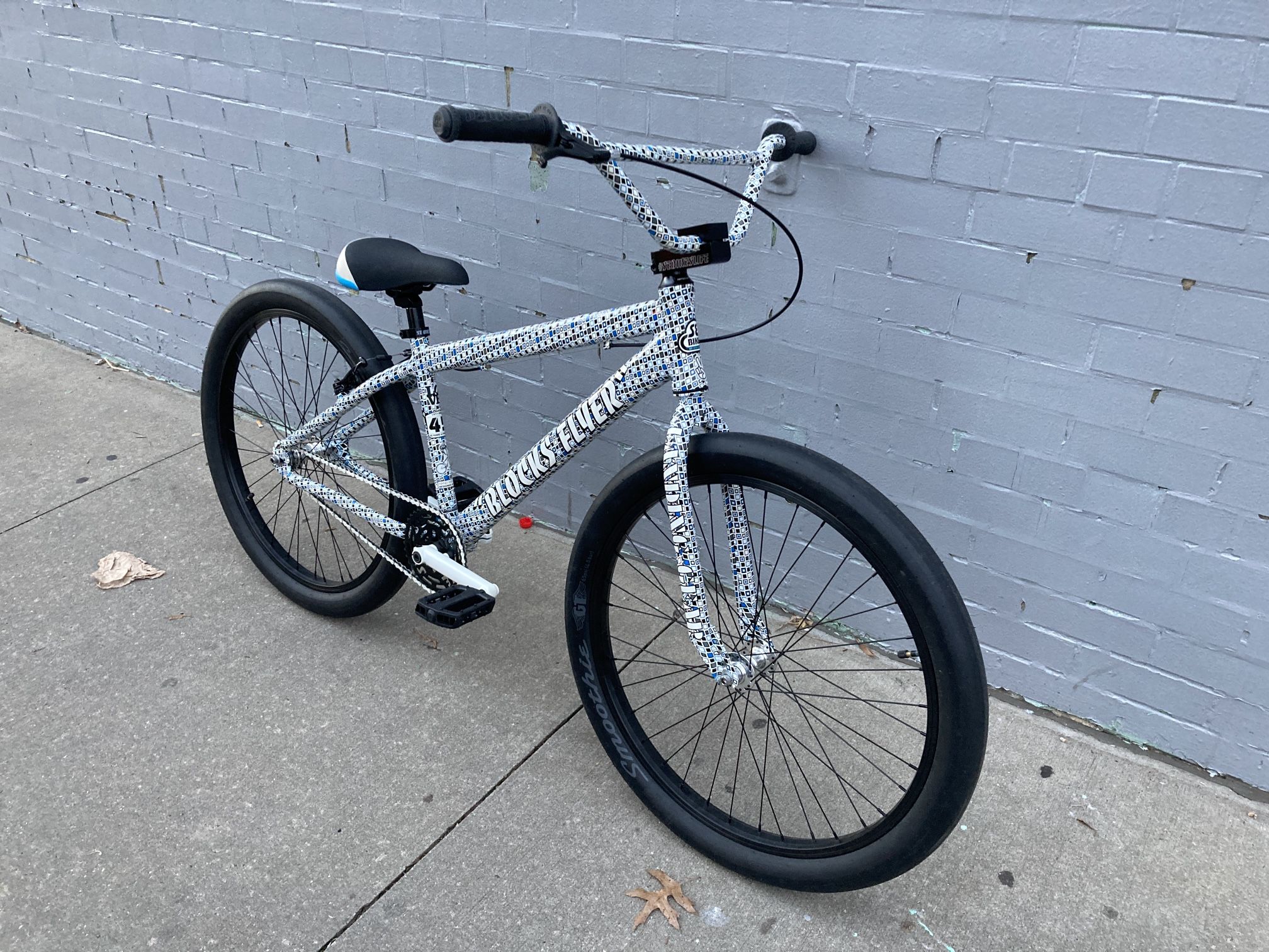 26” SE Blocks Flyer Boxed Out Edition! for Sale in New York, NY OfferUp