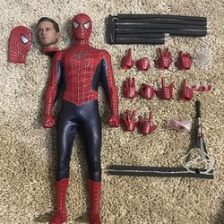 Hot Toys No Way Home Tobey Maguire Spiderman