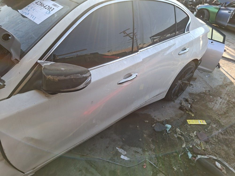 Infiniti Q50 Parts 