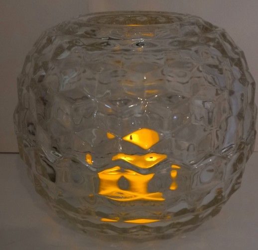 Whitehall by Colony 1960s Hurricane Centerpiece/Fairy Lamp Branded "W" 2 piece 