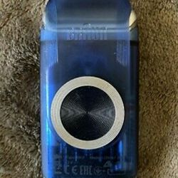 Mens Braun Mobile Shaver