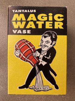 1976 Tantulus Magic Water Vase