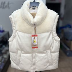 BEARPAW Women’s Puffer Vest