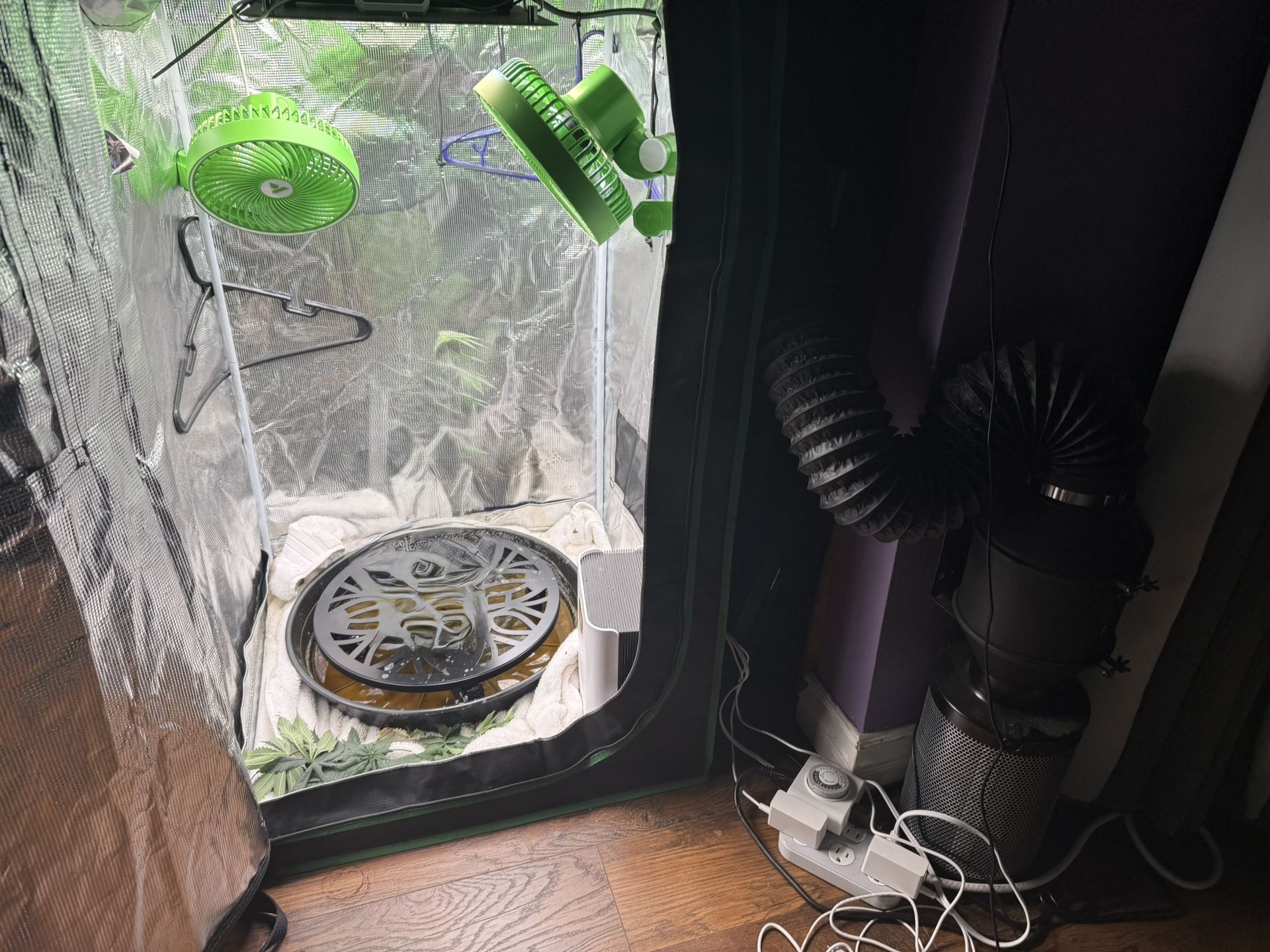 Complete Grow Tent Set Up