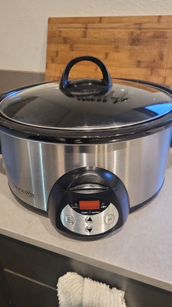 Crock-Pot Large 8 Quart Slow Cooker with Mini 16 Ounce Food Warmer,  Stainless Steel 