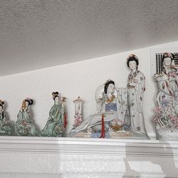 Chinese  Dolls