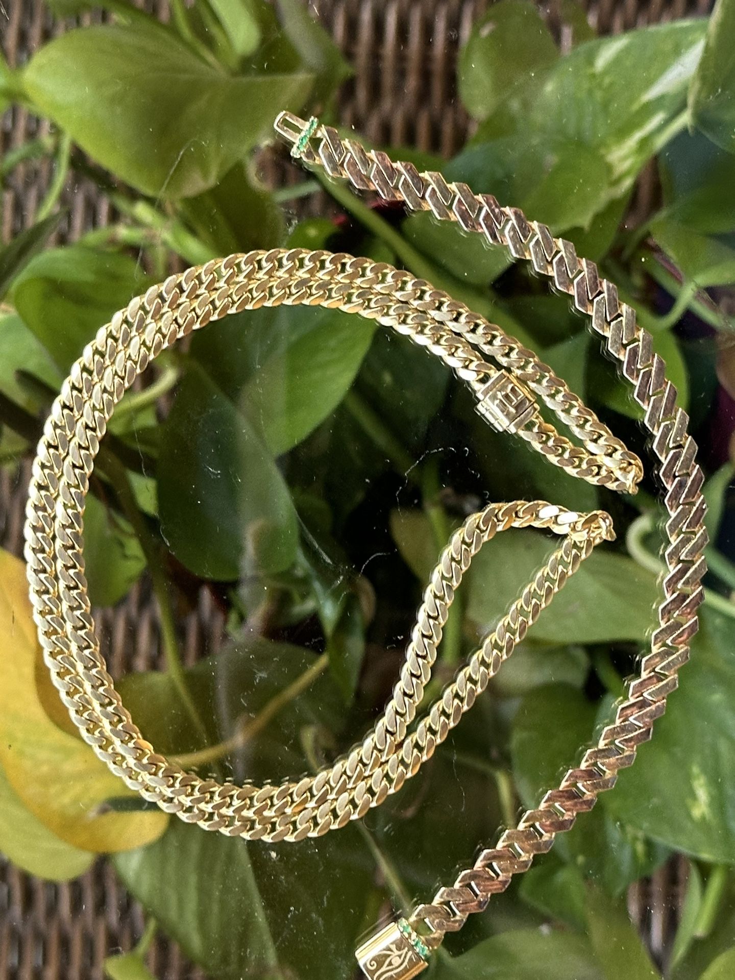 Gold/ Oro 18k Ley 750
