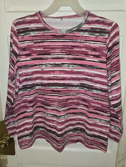 Women's 2x Long Sleeve Top