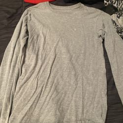 Champion Size Small Men Long Sleeve Shirt