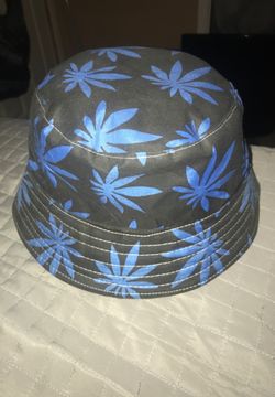 Old school style bucket hat reversible