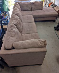 Sectional couch