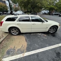 2005 Dodge Magnum