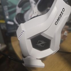 Ozeino gaming headset white for ps5/ ps4 / pc / xbox one surround sound with muc noise canceling 3.5mm wired