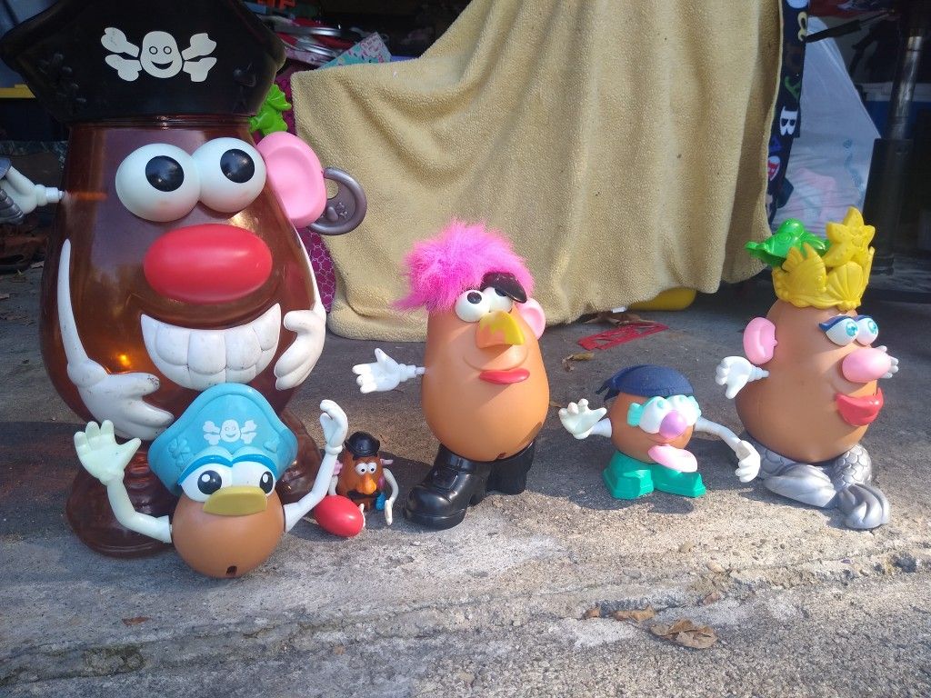 36 Pc. Giant Vintage Mr. Potatoe Head. 