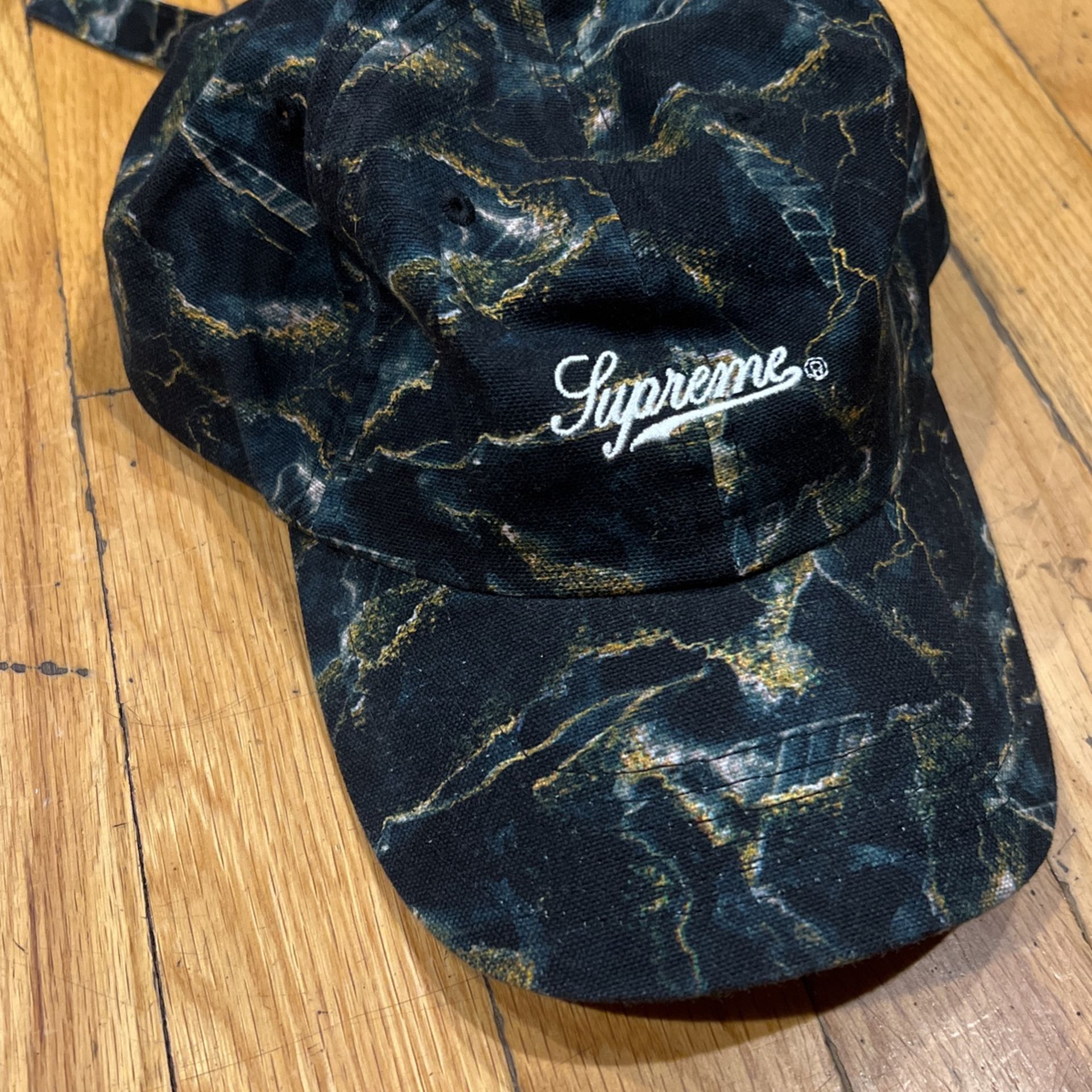 Supreme 6 Panel Hat