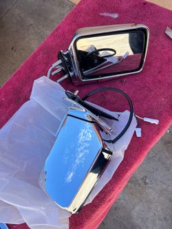 Nissan hardbody power mirrors brand new pair