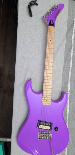 Kramer Baretta Special with upgraded brass tremelo