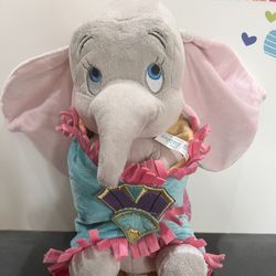 DISNEY BABIES DUMBO WITH HIS BLANKET! He Is 10 INCHES , LIKE NEW