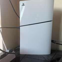 PS5 brand New barely used comes With Two Controllers two Chargers 