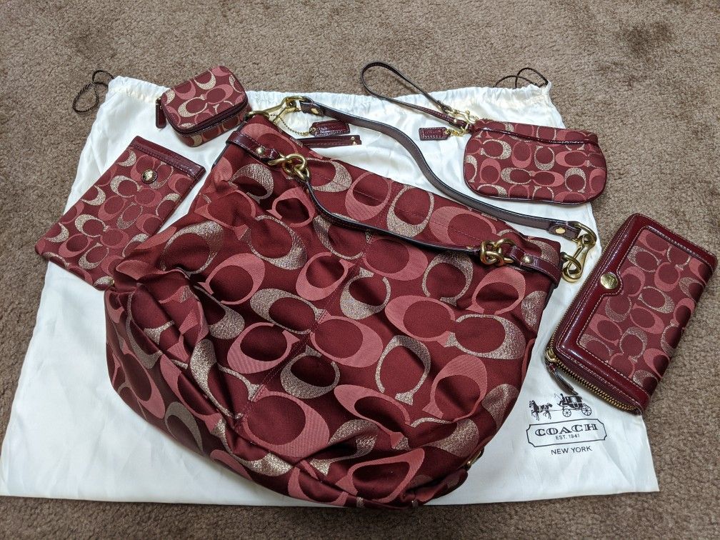 Coach purse set