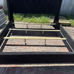 King Size Bed Black Frame W Box 
